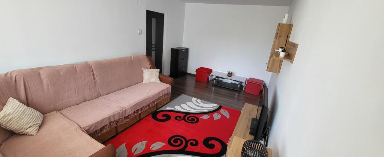 Apartament In Regim Hotelier Deva Exterior photo